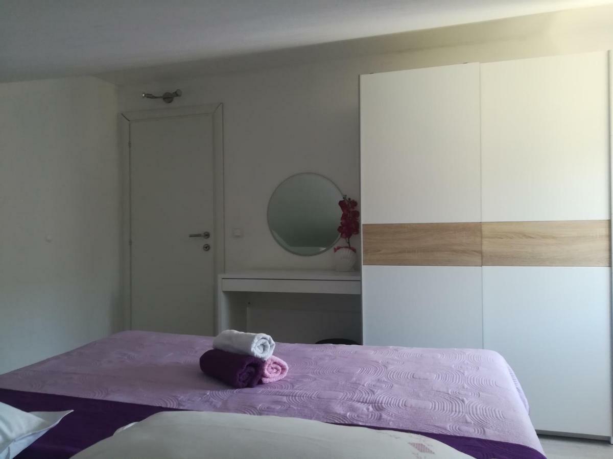 Апартаменти Apartman Daria Трогір Екстер'єр фото